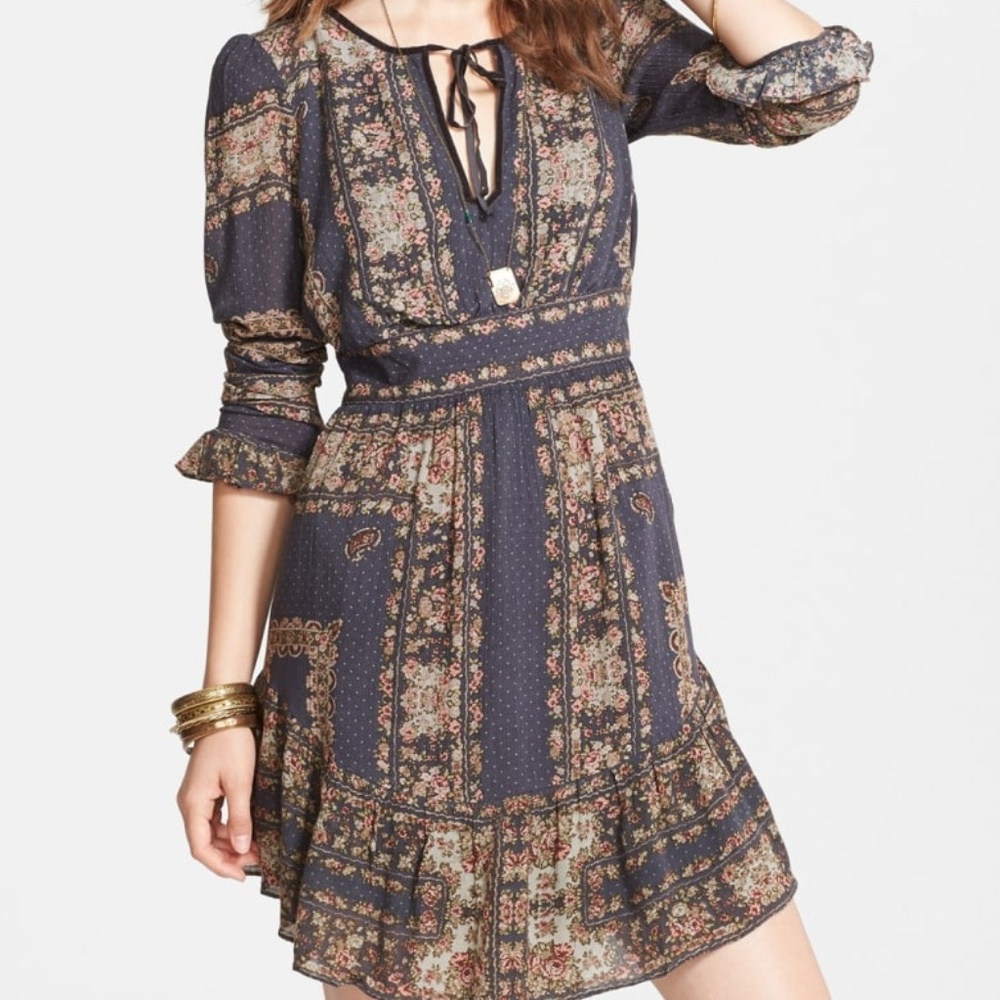 Free People 'Bridgette' Print Ruffle Hem Dress